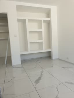 Photo 3 de la publication Facebook : Réalisation d'un dressing sur mesure