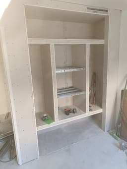 Photo 7 de la publication Facebook : Réalisation d'un dressing sur mesure